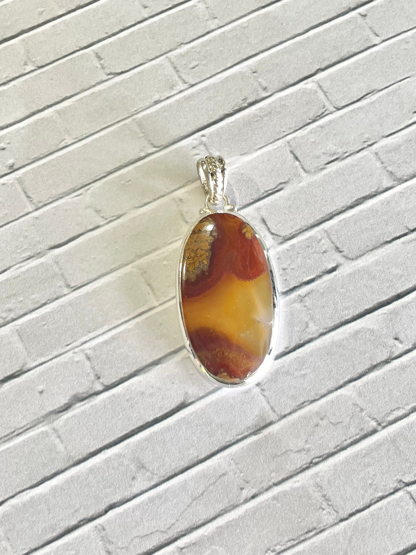 Moroccan Seam Agate Pendant
