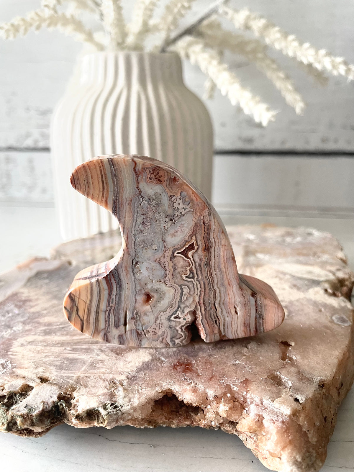 Mexican Pink Crazy Lace Agate Witch Hat
