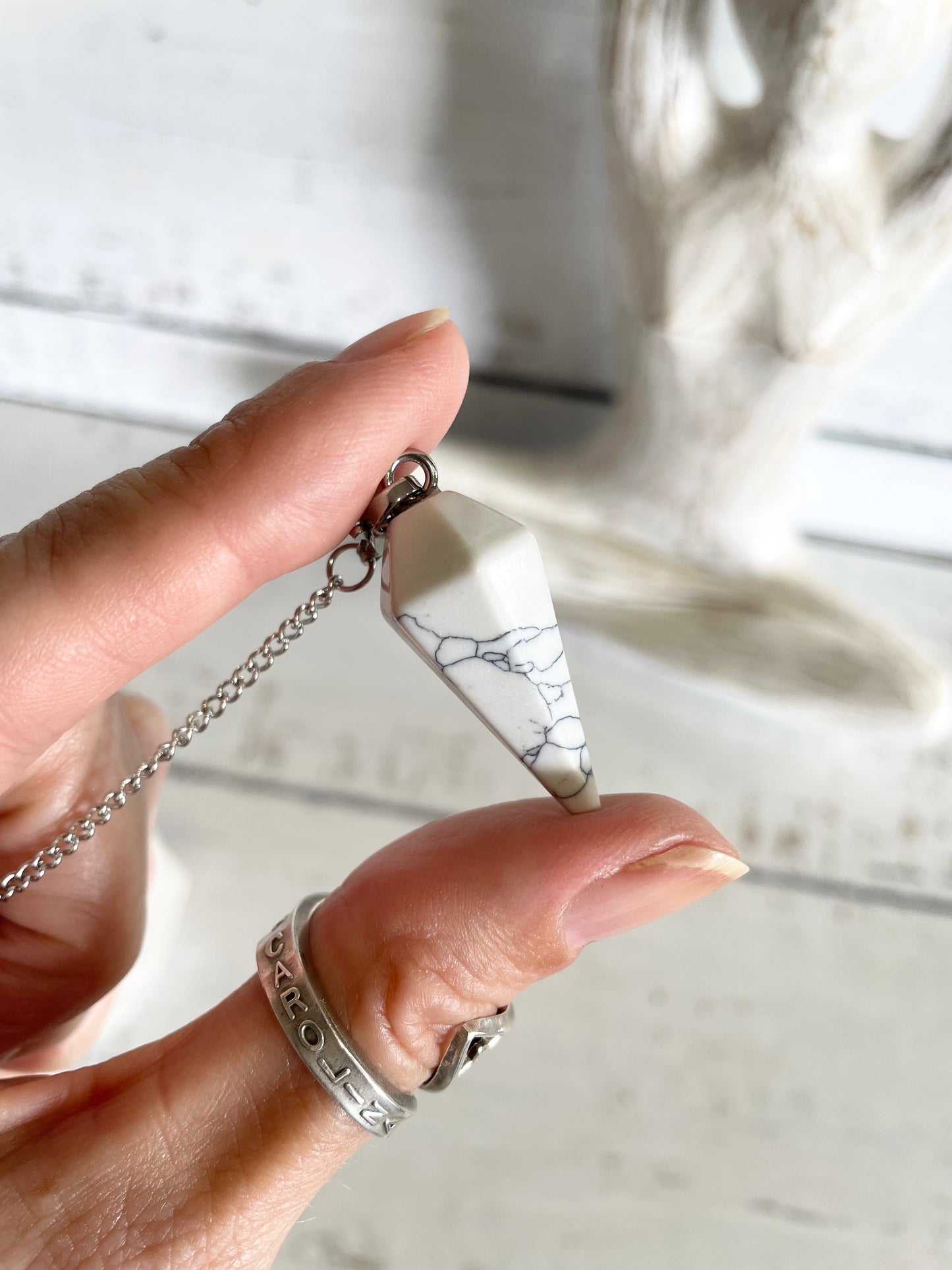 Pendulum ~ White Howlite