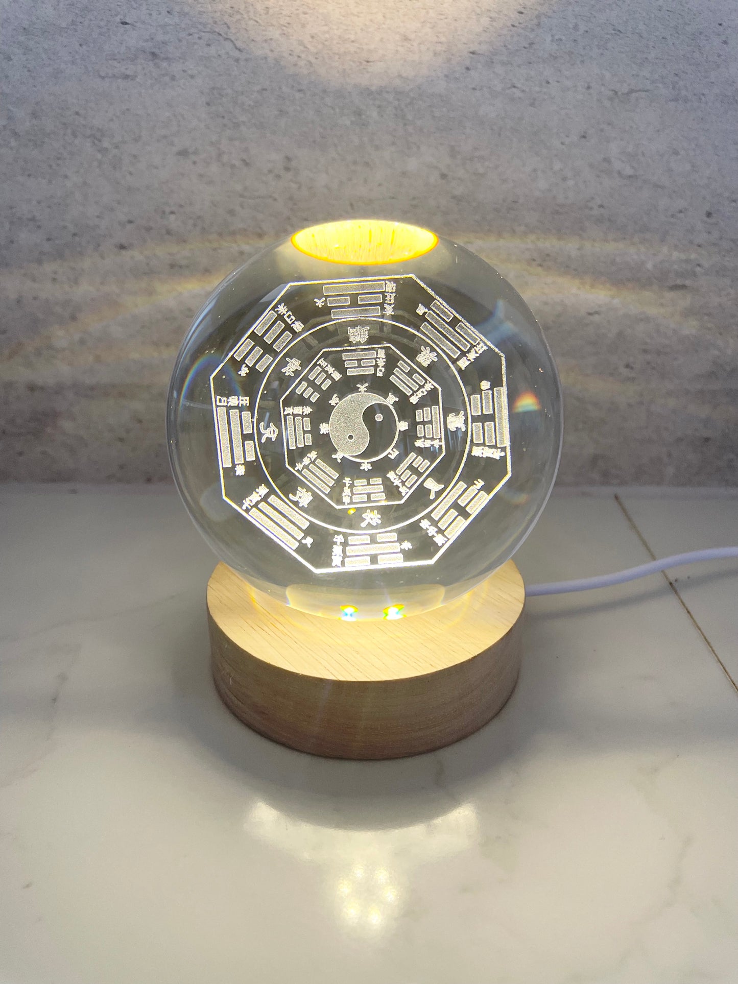 Glass Orb USB Lamp ~ Yin Yang