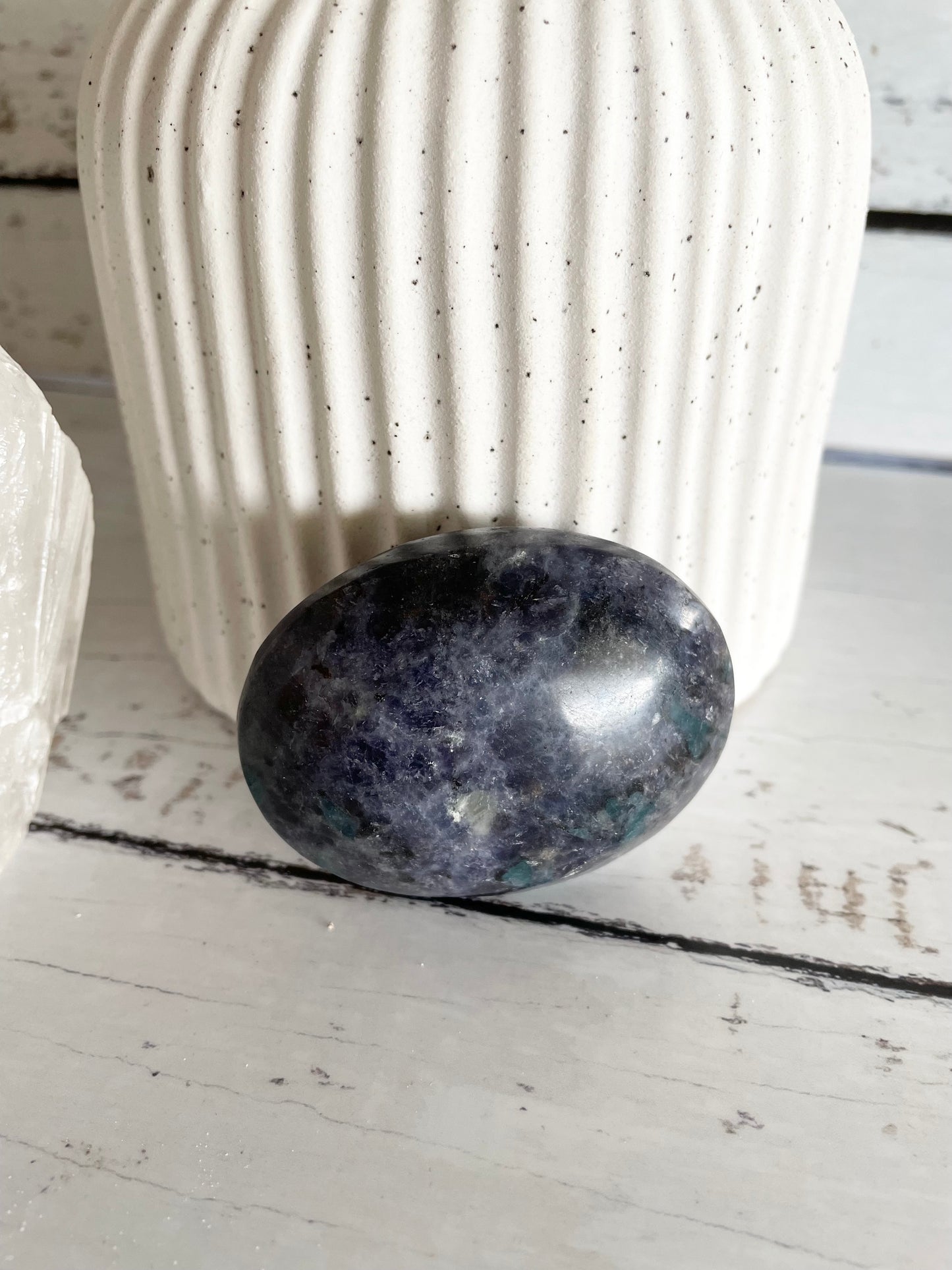 Iolite Pillow Palm Stone