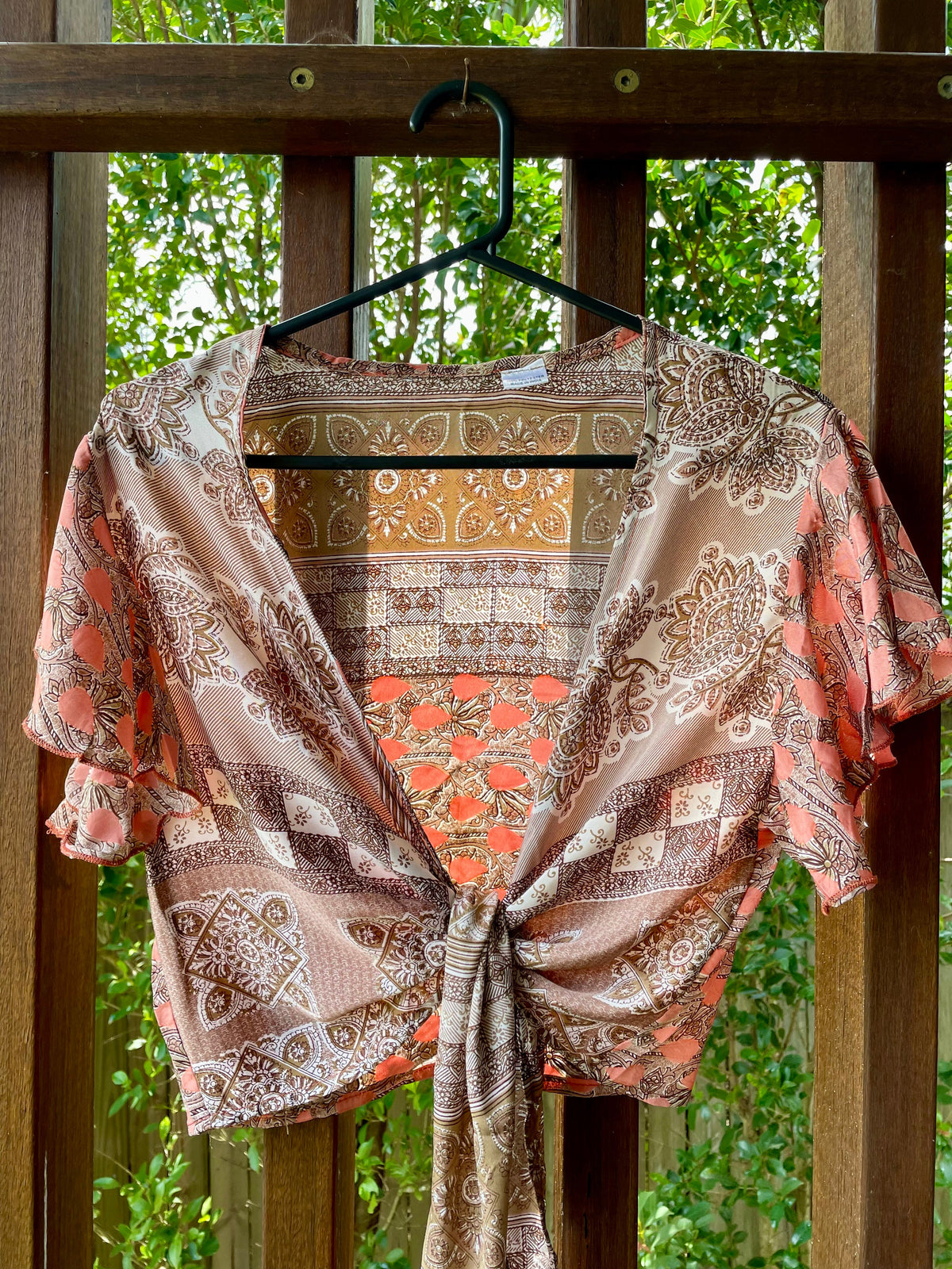 Sari short sleeve ruffle shirt