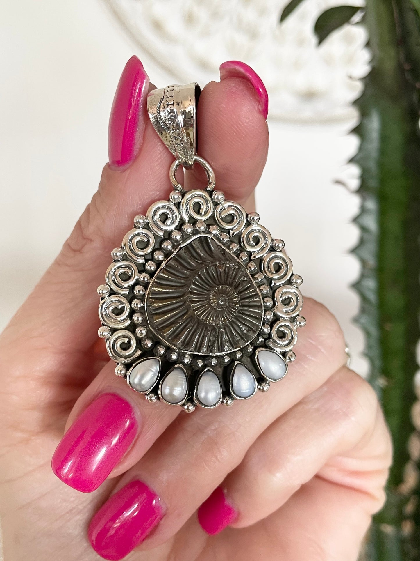 Ammonite & Pearl Pendant