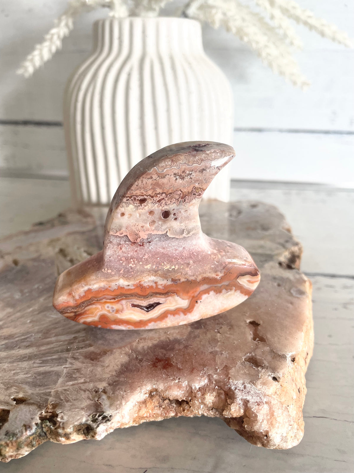 Mexican Pink Crazy Lace Agate Witch Hat