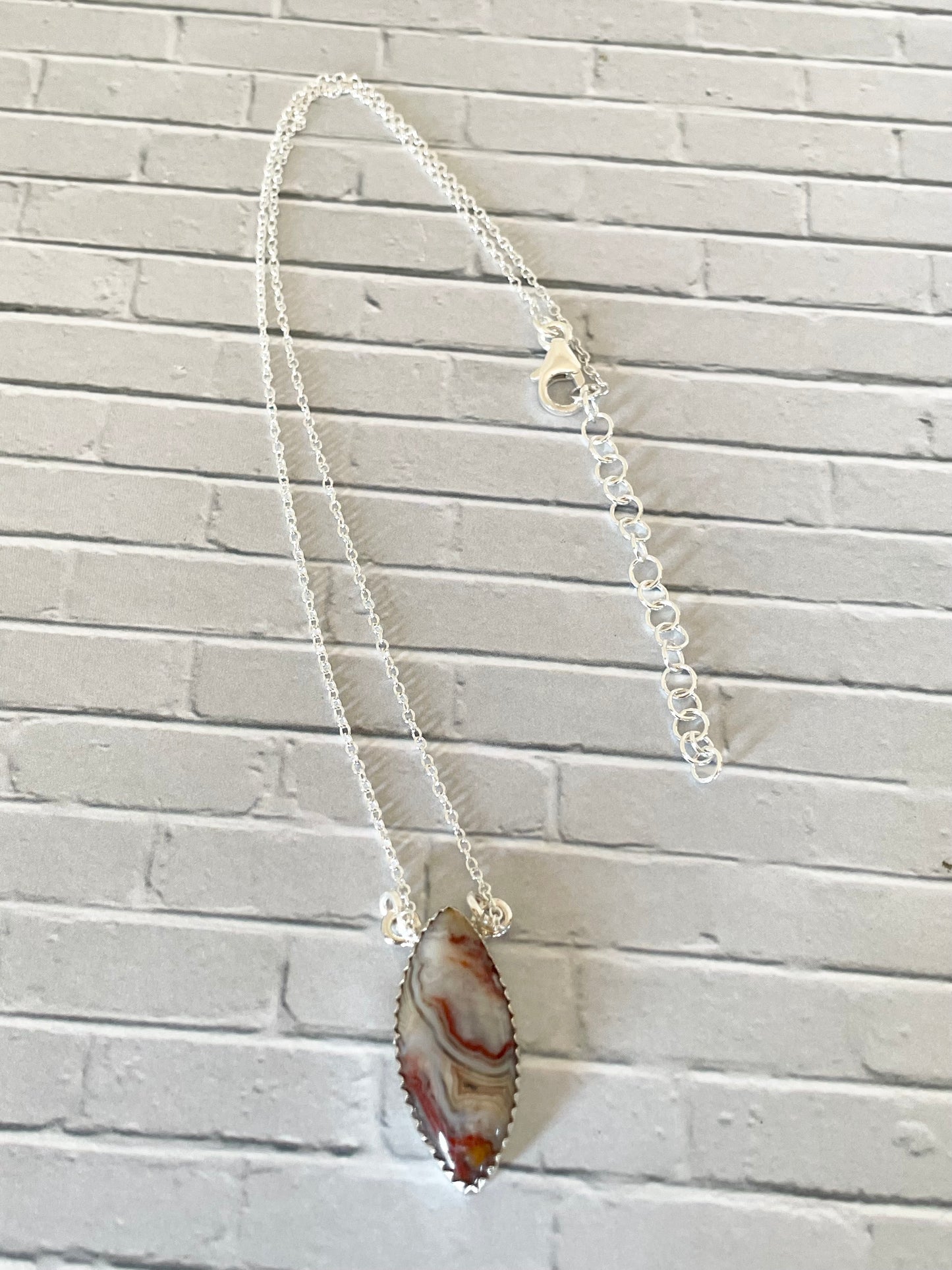 Mexican Laguna Lace Agate Necklace