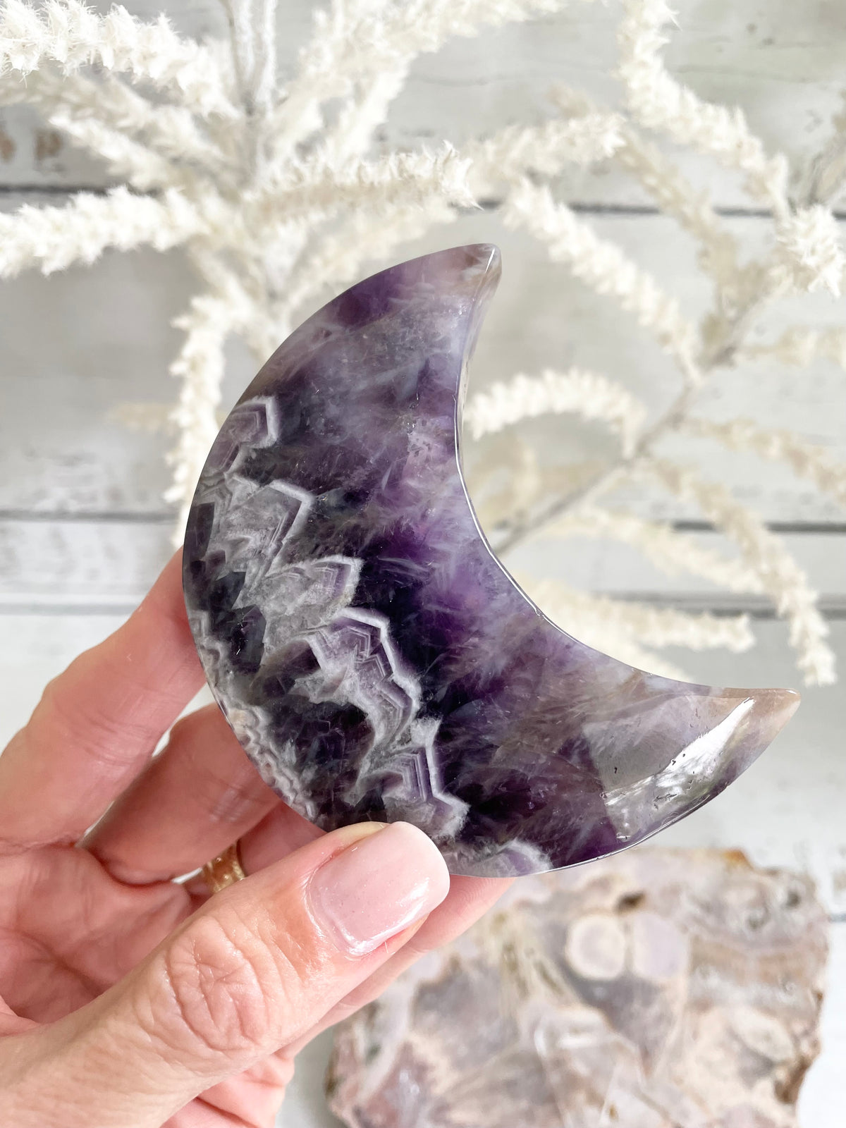 Chevron Amethyst Moon includes stand