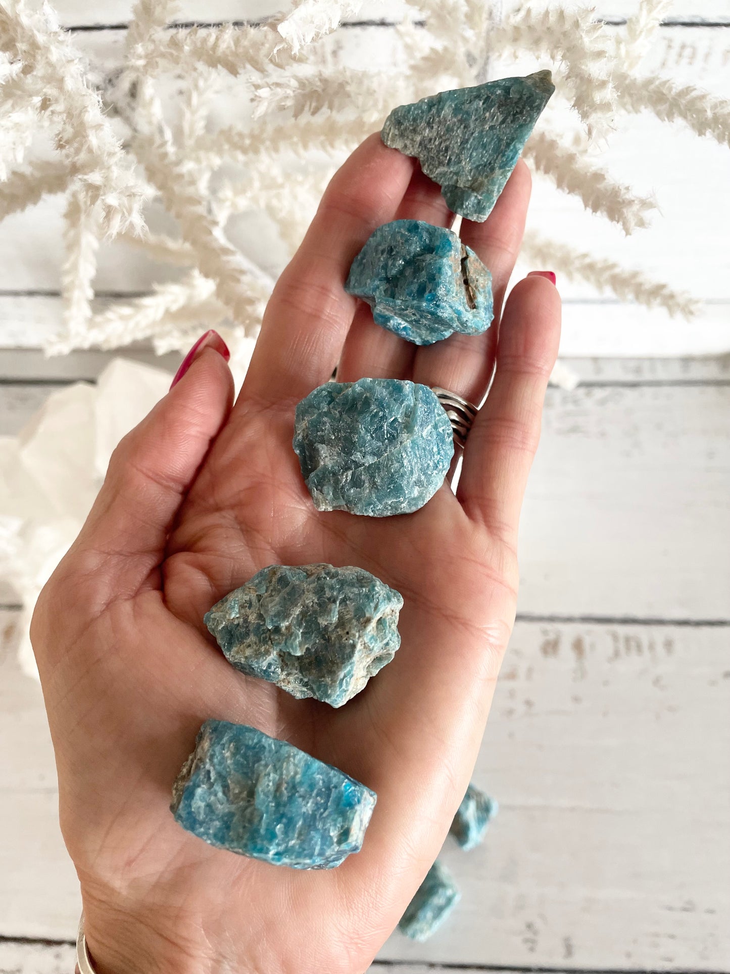 Intuitively chosen ~ Raw Apatite