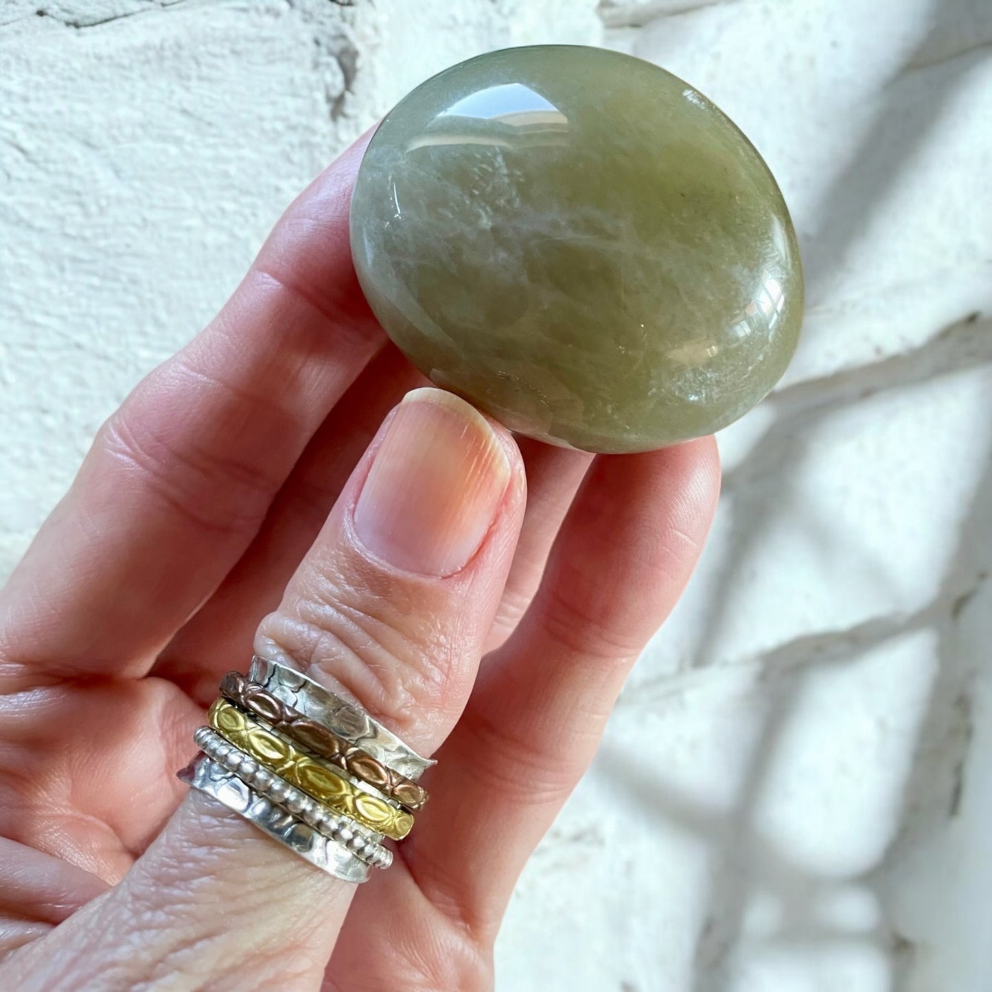 Garnierite\Green Moonstone Pillow Palm Stone