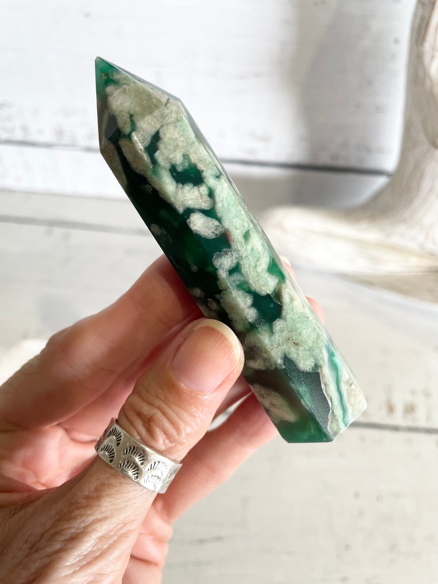 Green Flower Agate Generator