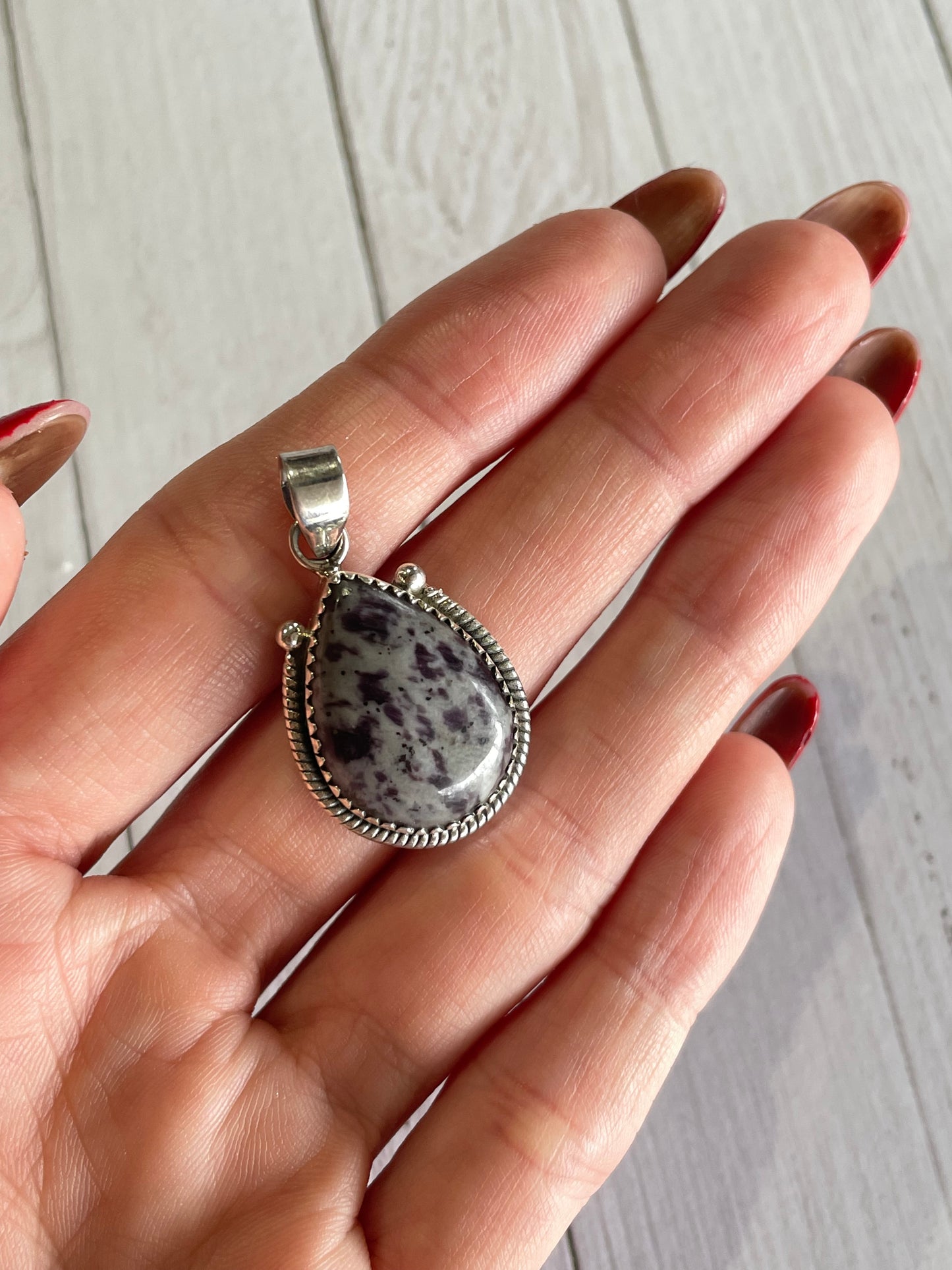 Kammererite Pendant