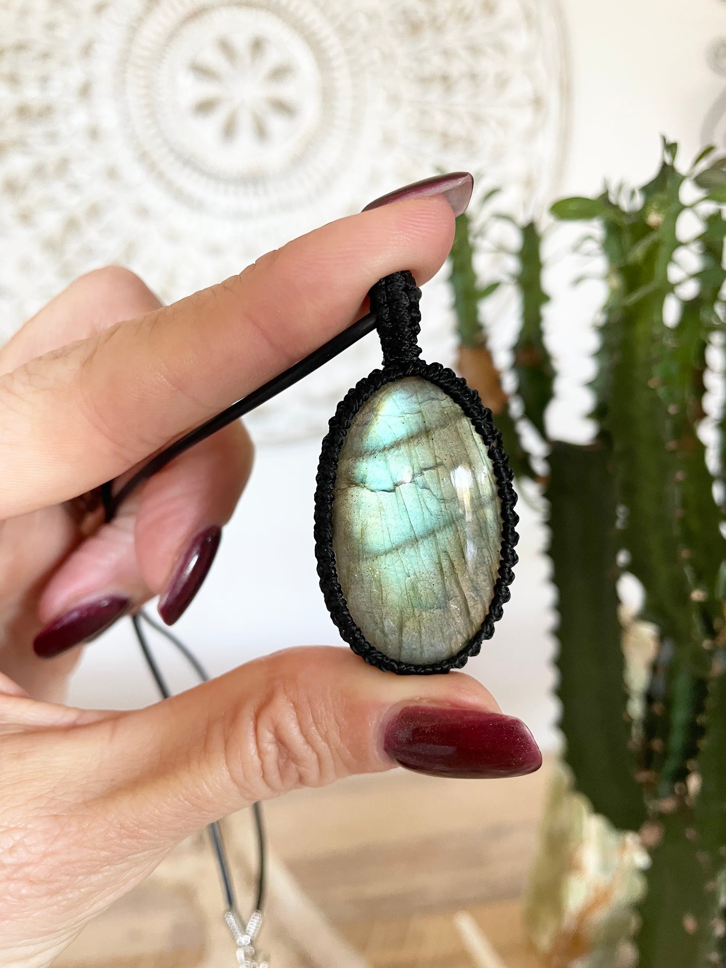 Macrame Pendant ~ Labradorite