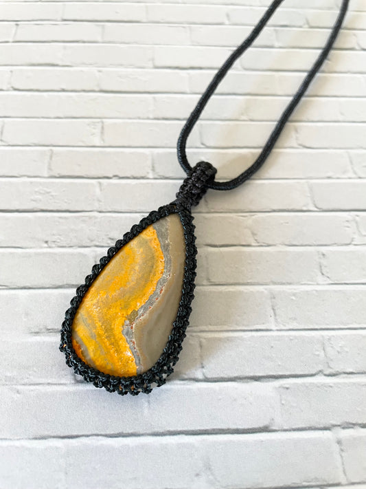 Macrame Pendant ~ Bumblebee Jasper