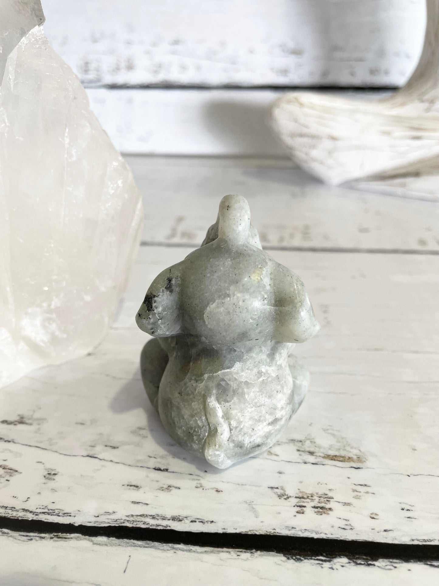 Elephant ~ Labradorite