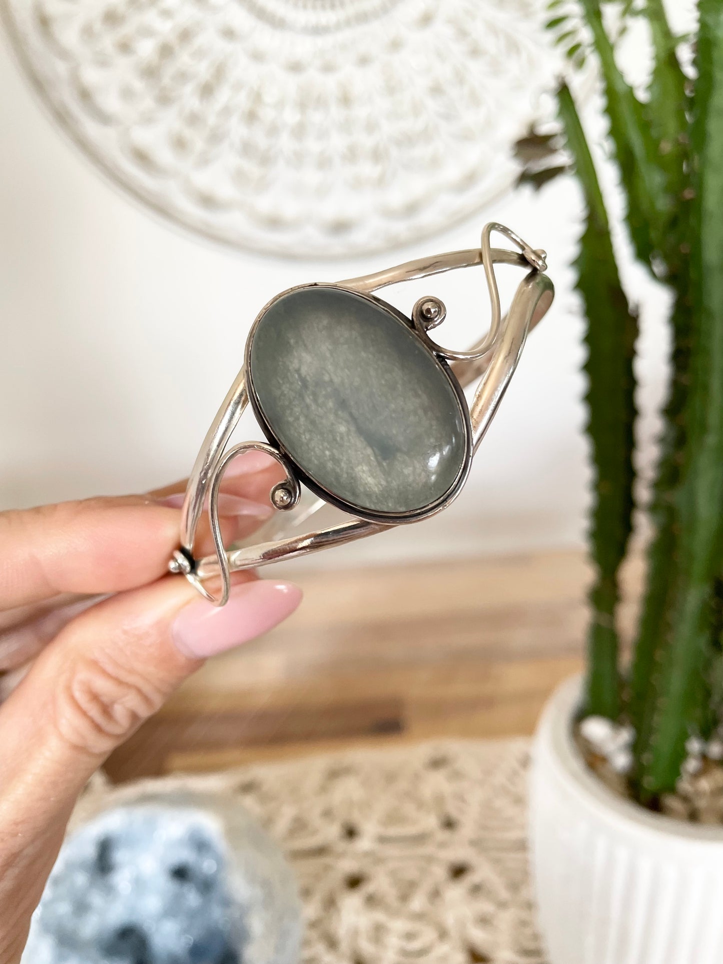 Chalcedony silver cuff