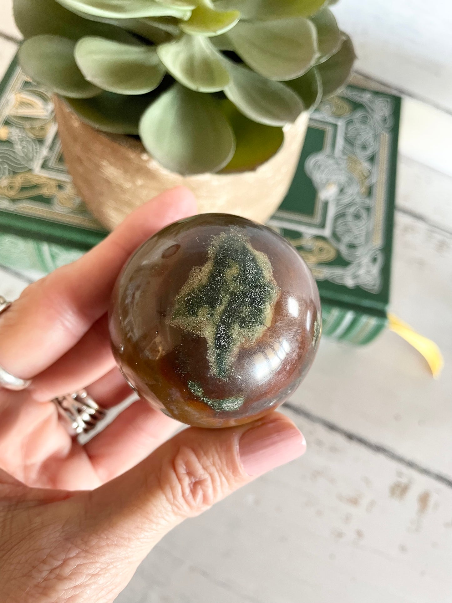 Sardonyx Sphere Includes Holder