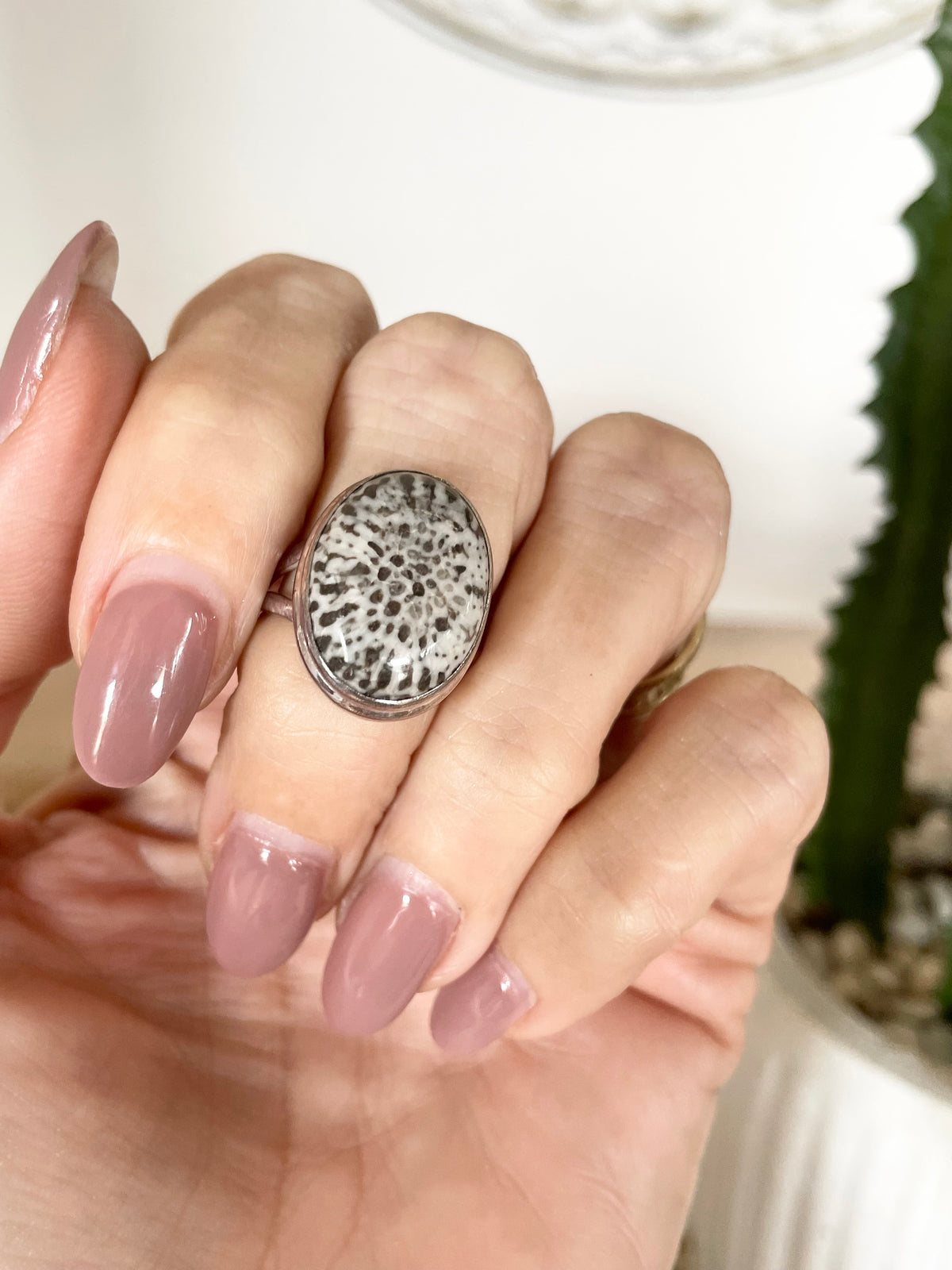 Stingray Coral Ring ~ Size 7.5