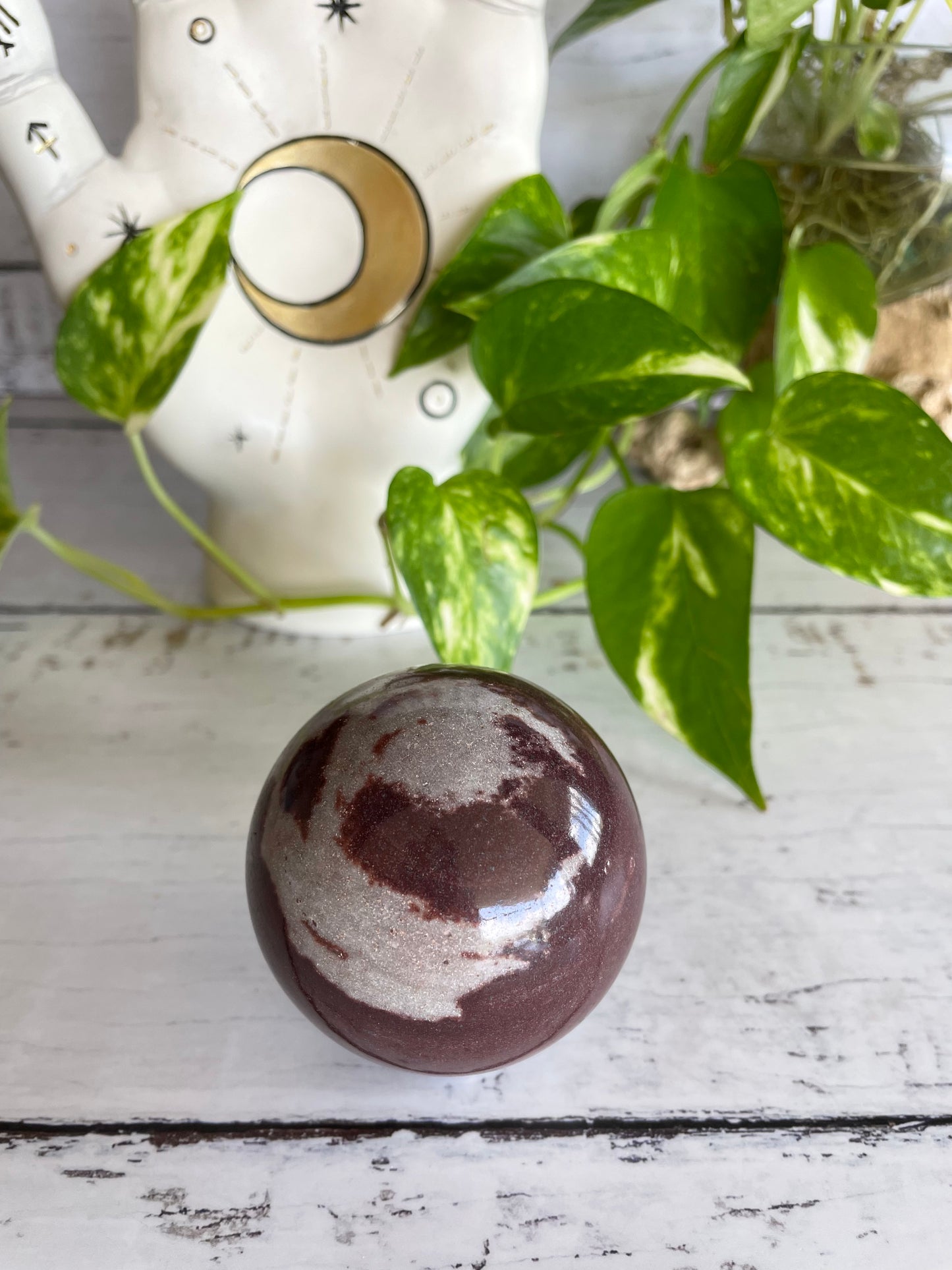 Shiva Narmada Sphere Includes Holder