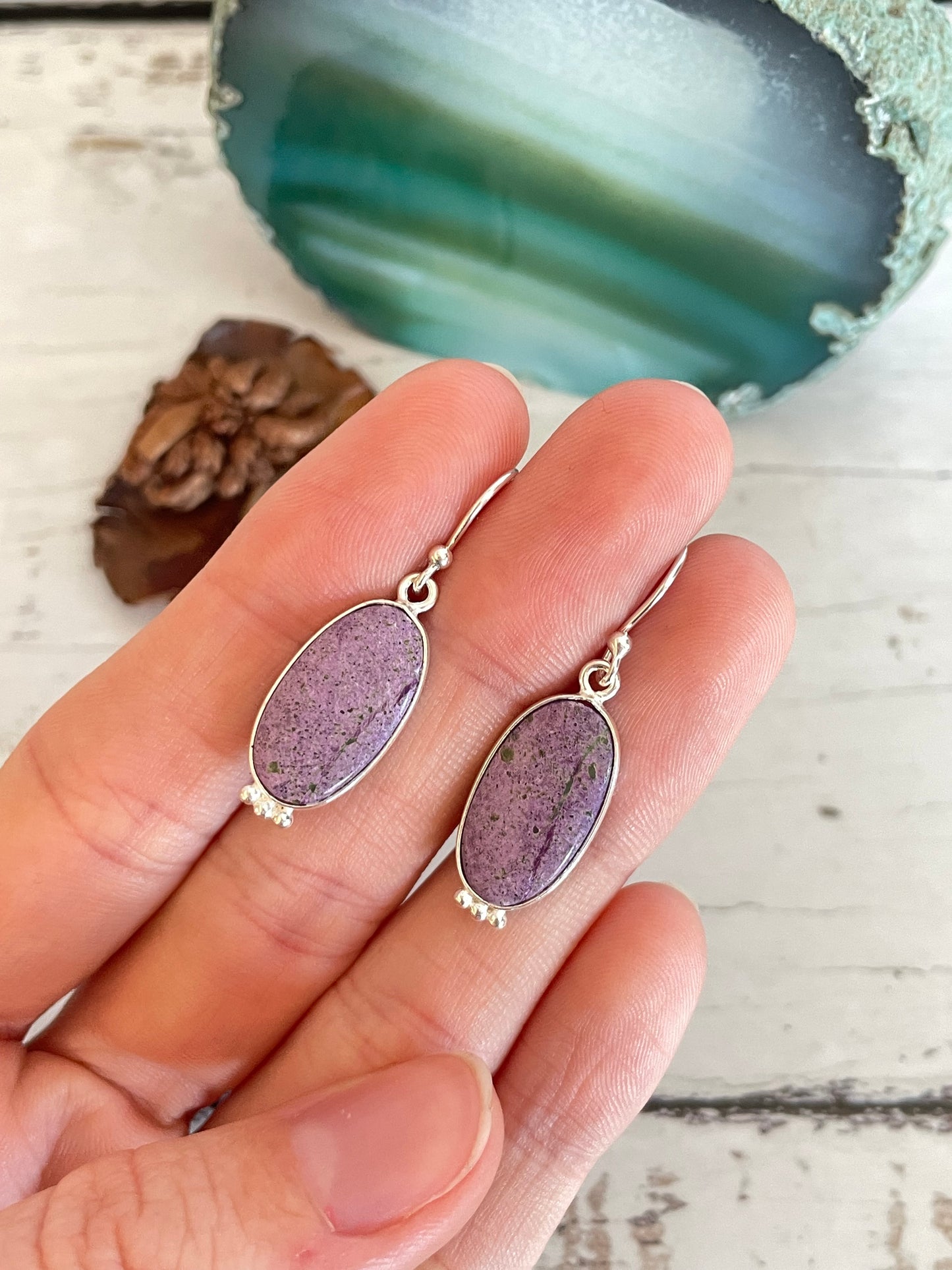 Stichtite Dangles