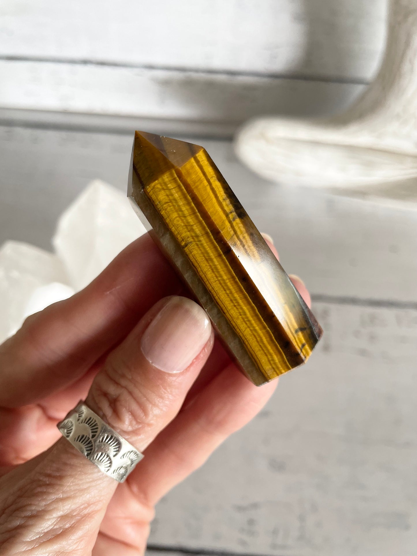 Tigers Eye Generator
