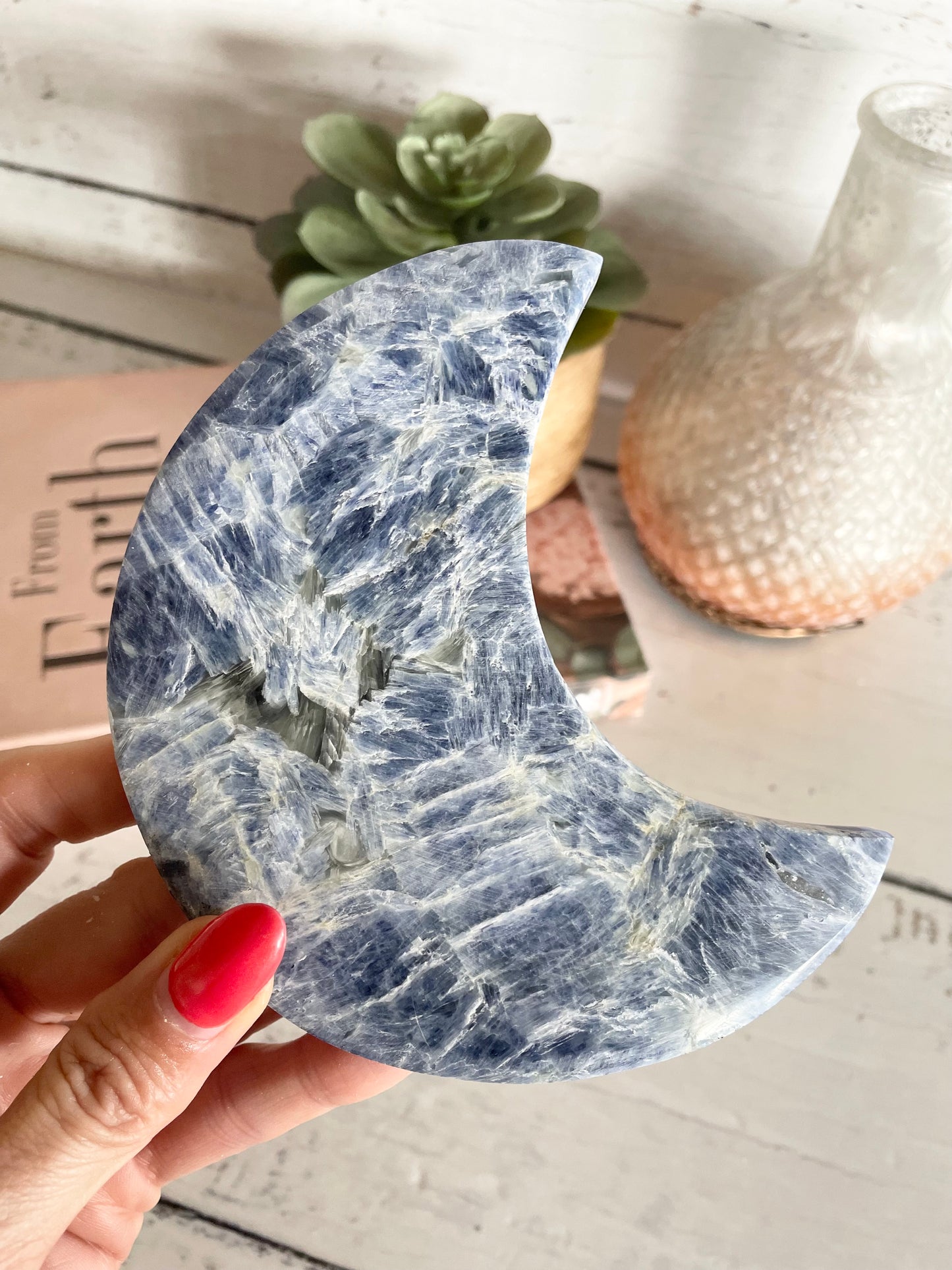 Kyanite Moon