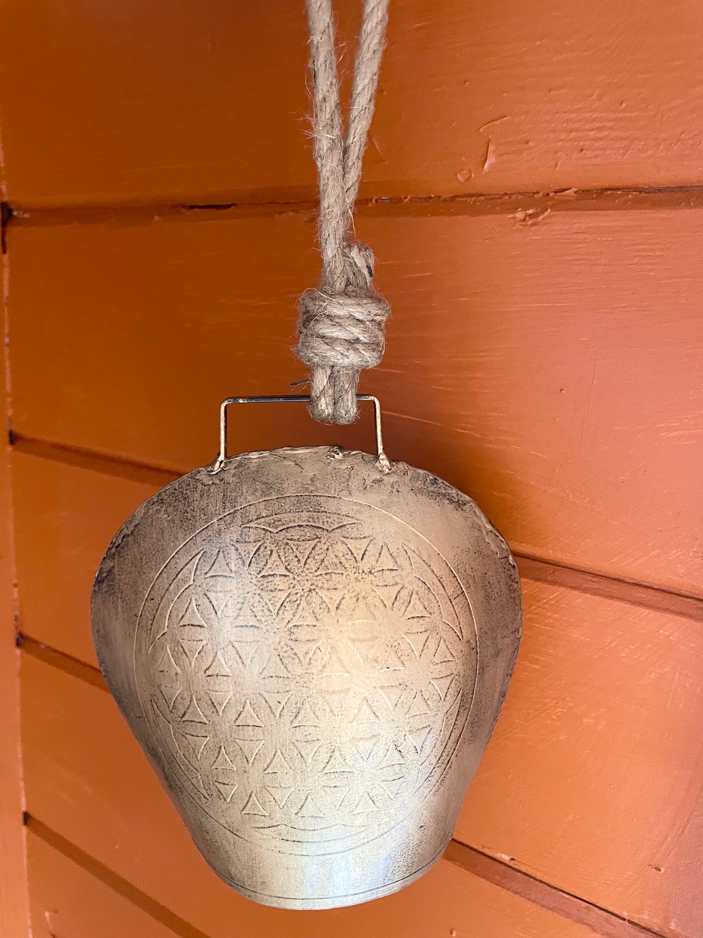 Clearing Space Bell ~ Flower of life