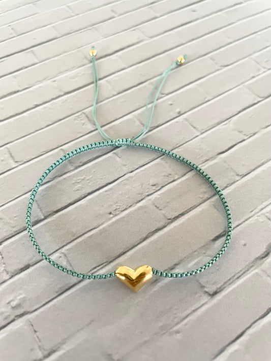 Macrame Gold Heart adjustable bracelet - Sage Green