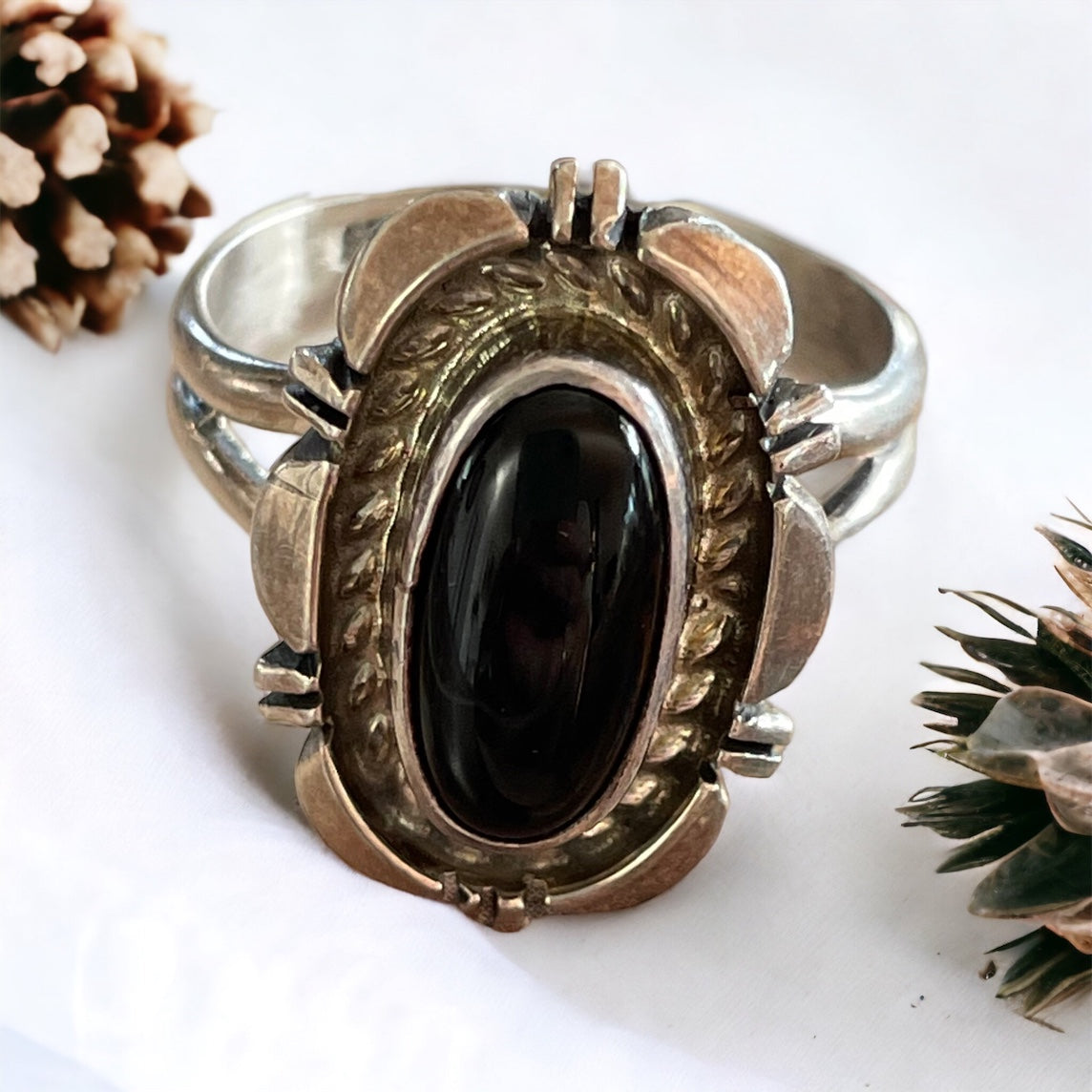 Navajo Ring ~ Black Onyx size 7.5