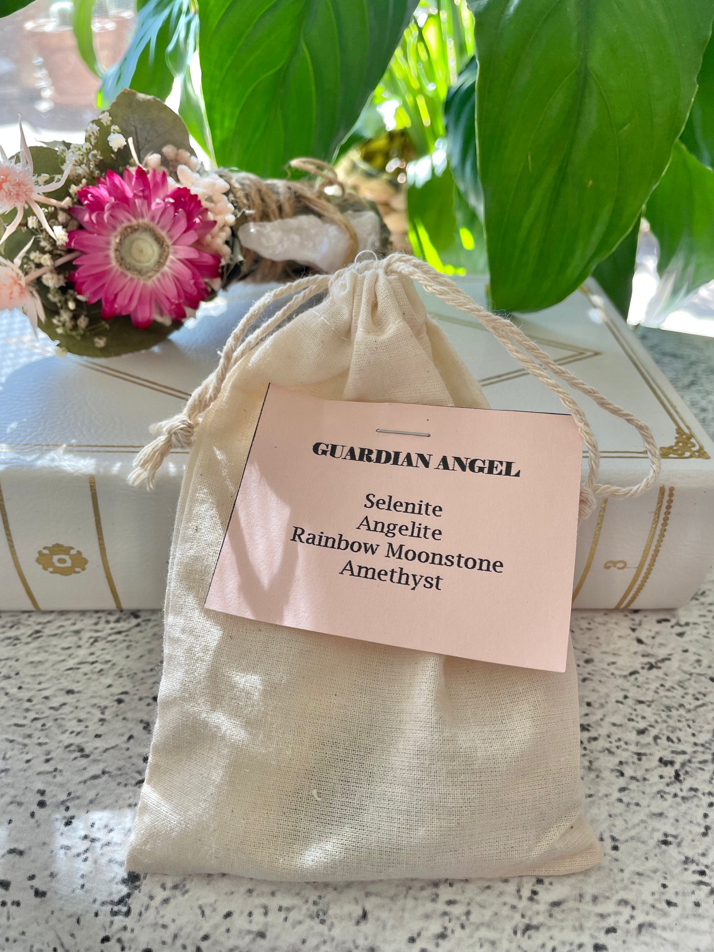 GUARDIAN ANGEL Healing Pouch©️