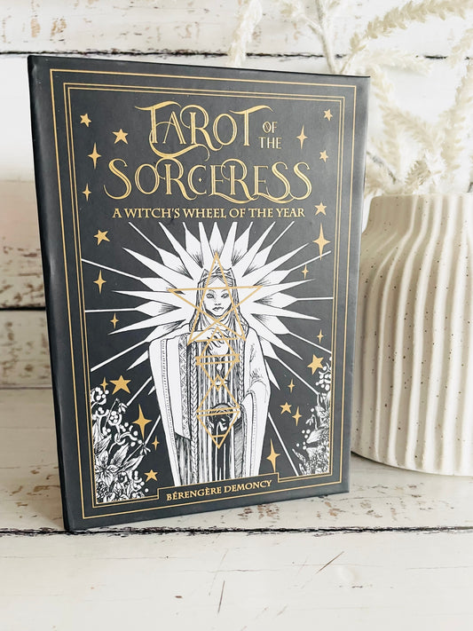 Tarot of the Sorceress Deck