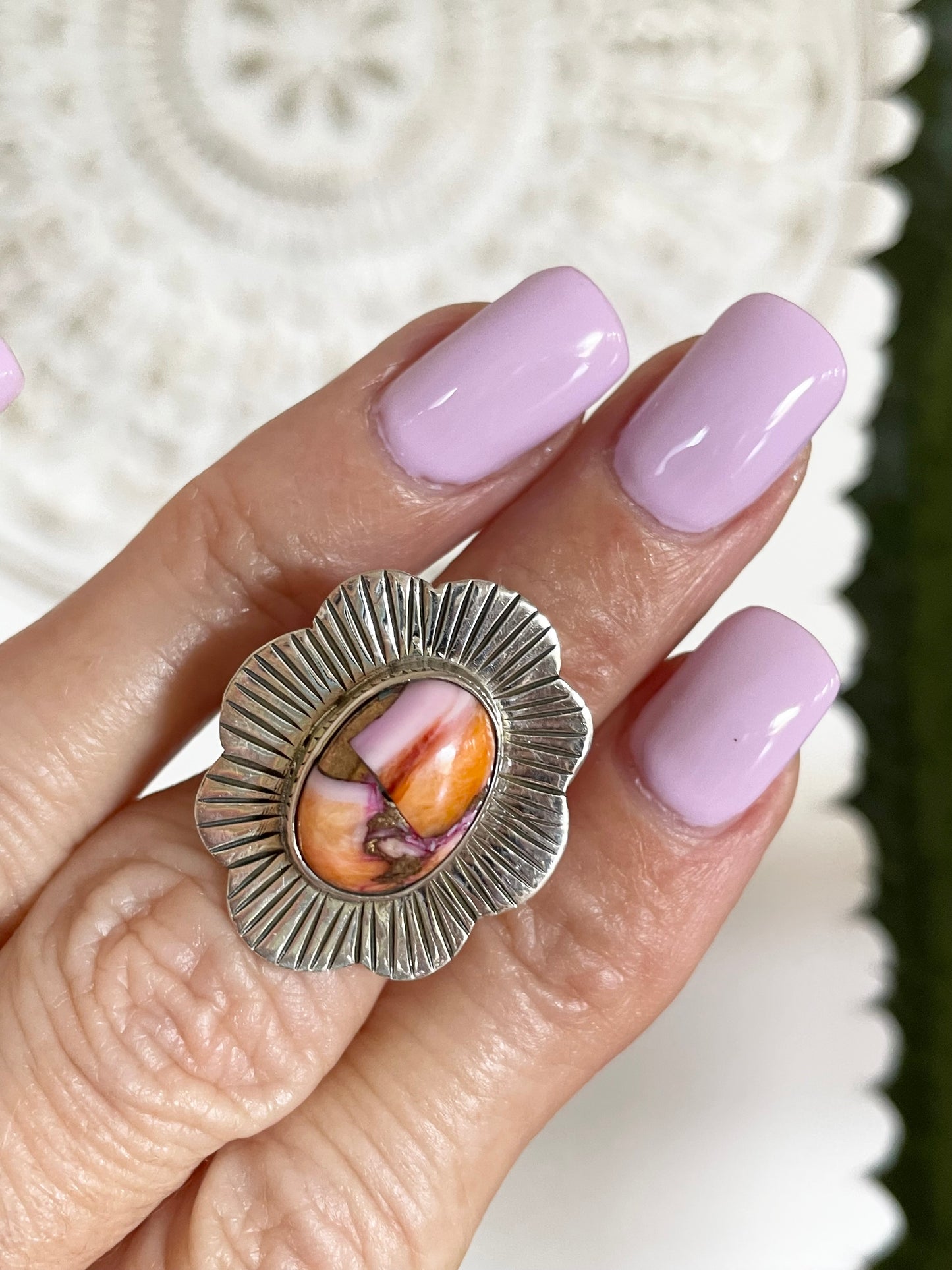 Sunset Spiny Oyster Ring - adjustable size 6-10