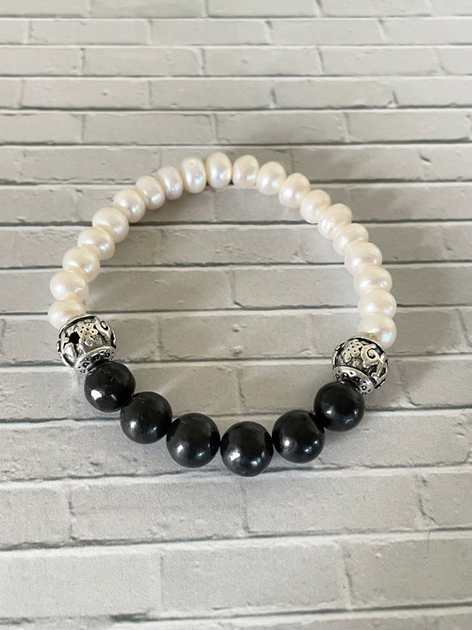 Shungite\Pearl Healing Bracelet