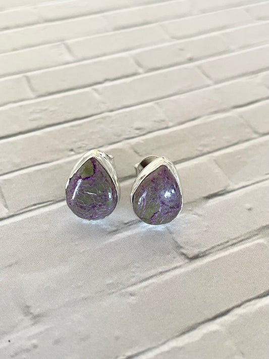 Purpurite Studs