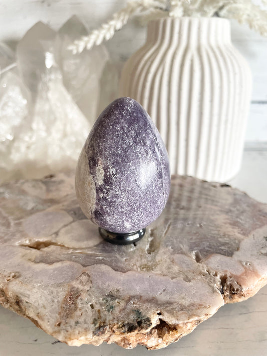 Lepidolite Egg with holder