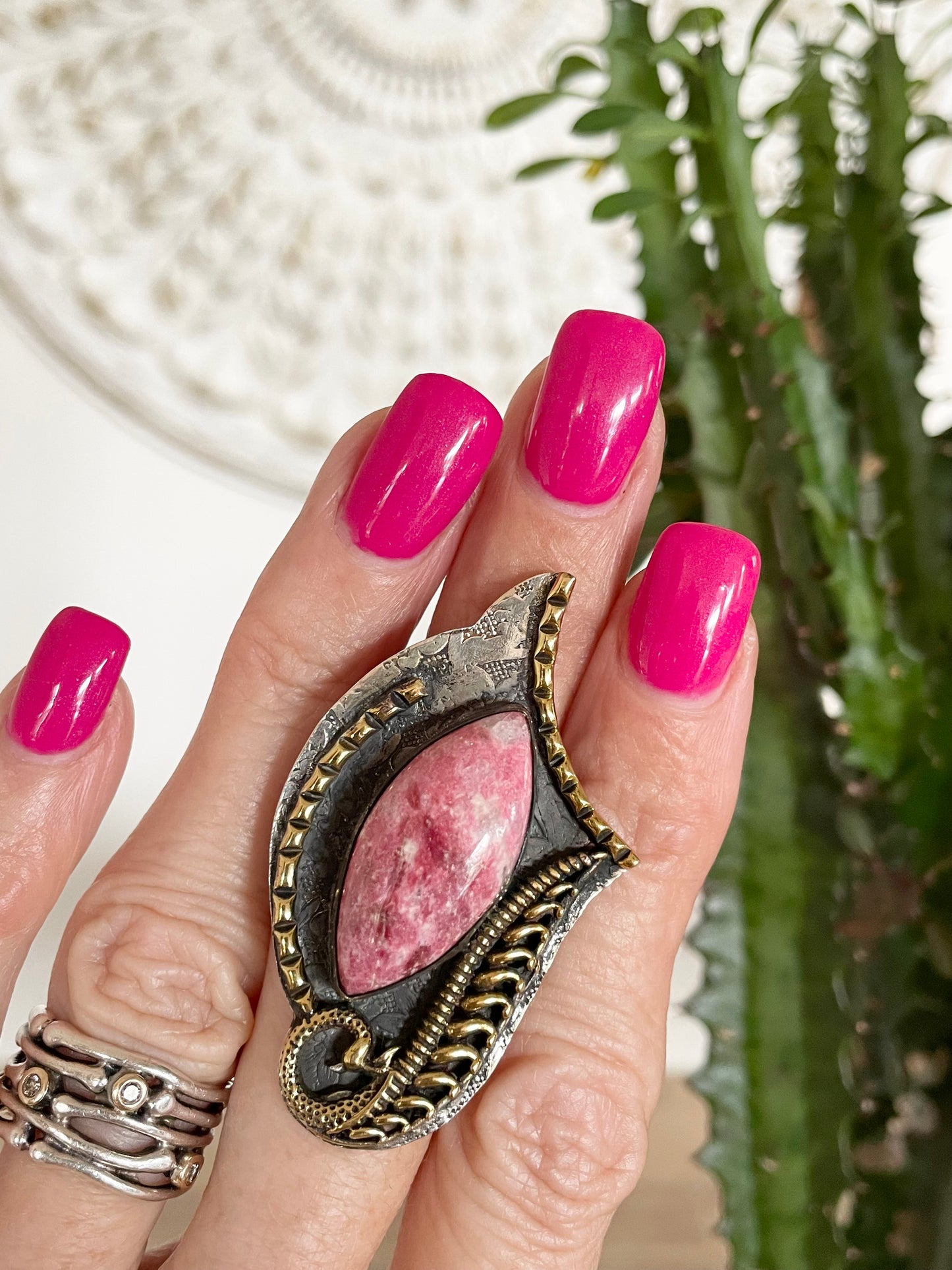 Thulite adjustable ring ~ sizes 6.5-10