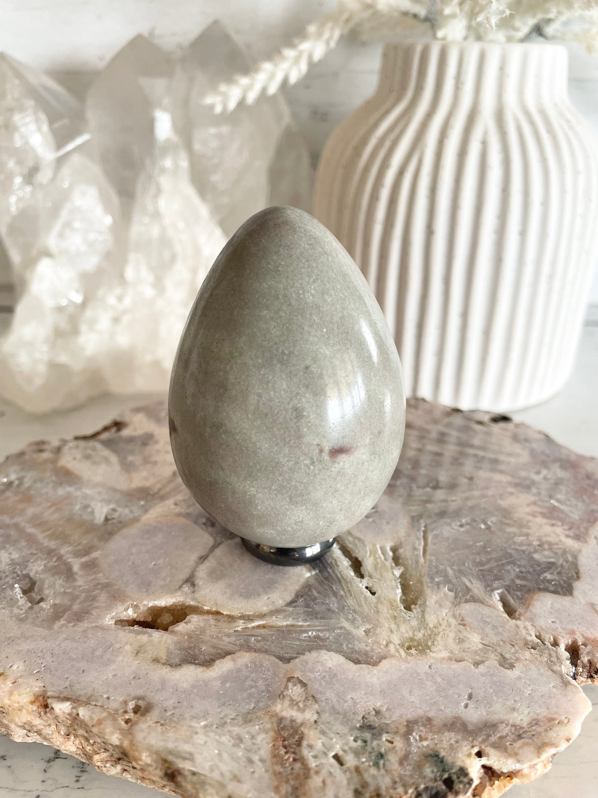 Shiva Narmada Egg with holder