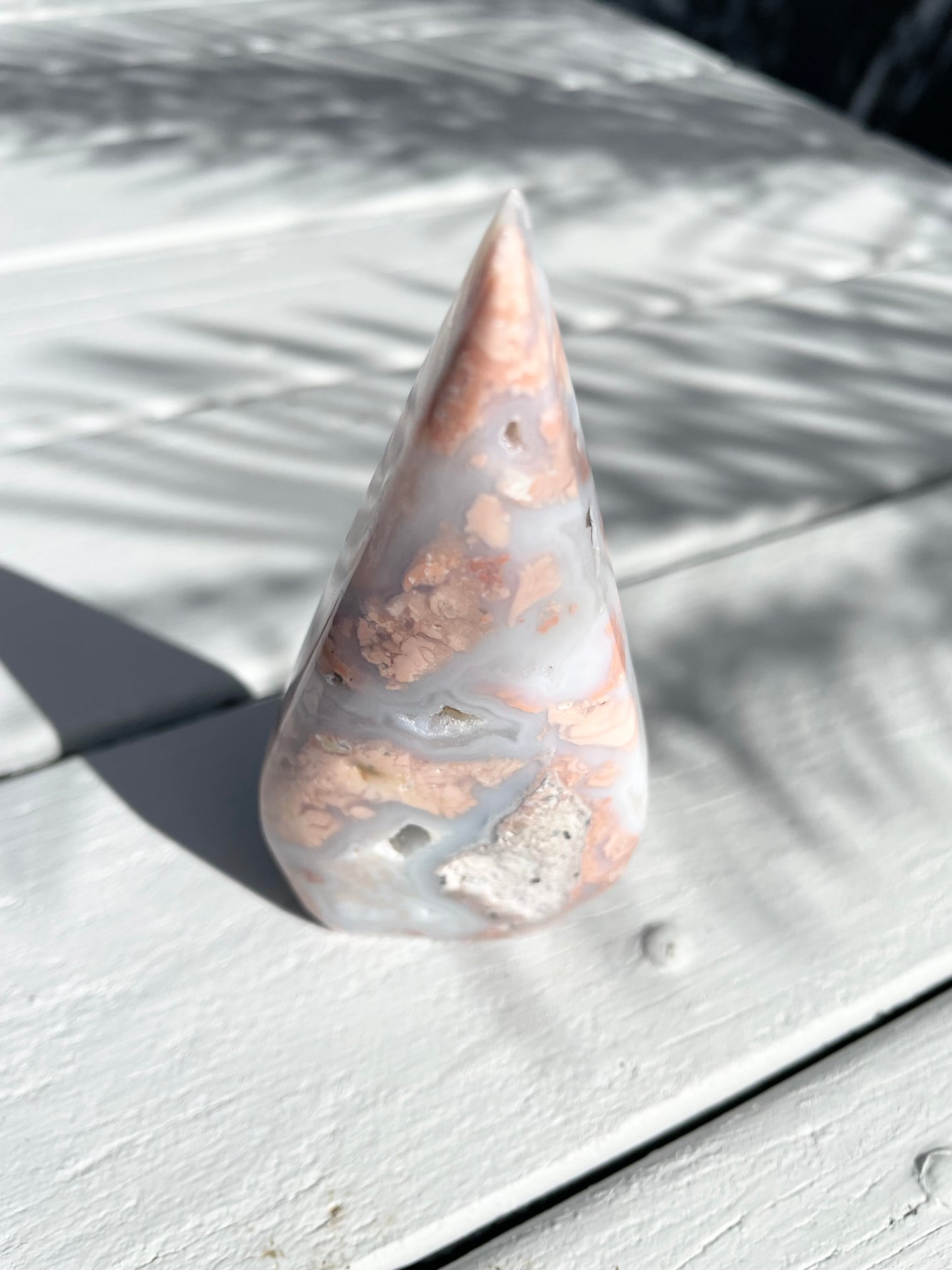 Petal Agate Dome