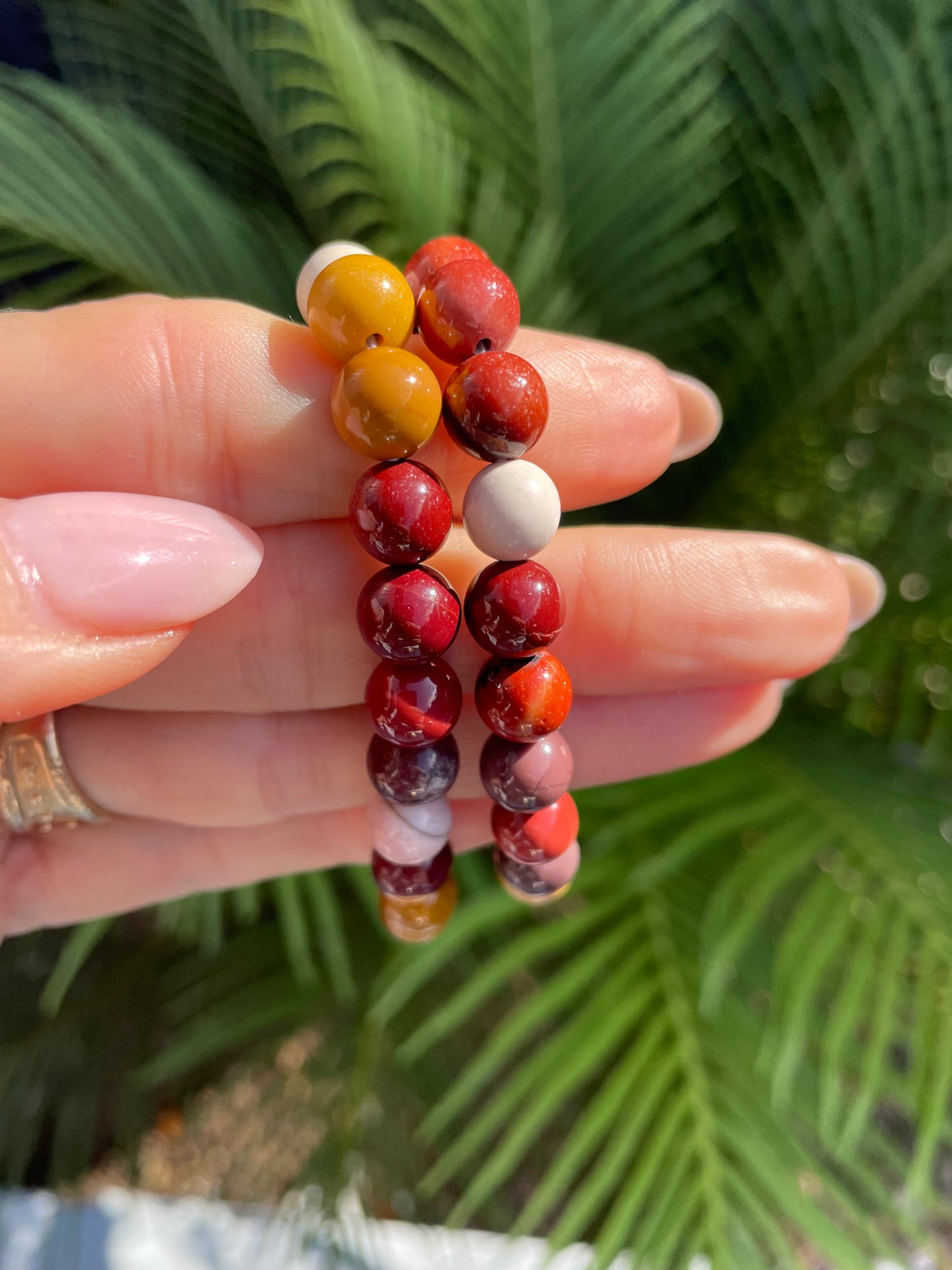 Mookaite MOTHER EARTH Healing Bracelet ©️