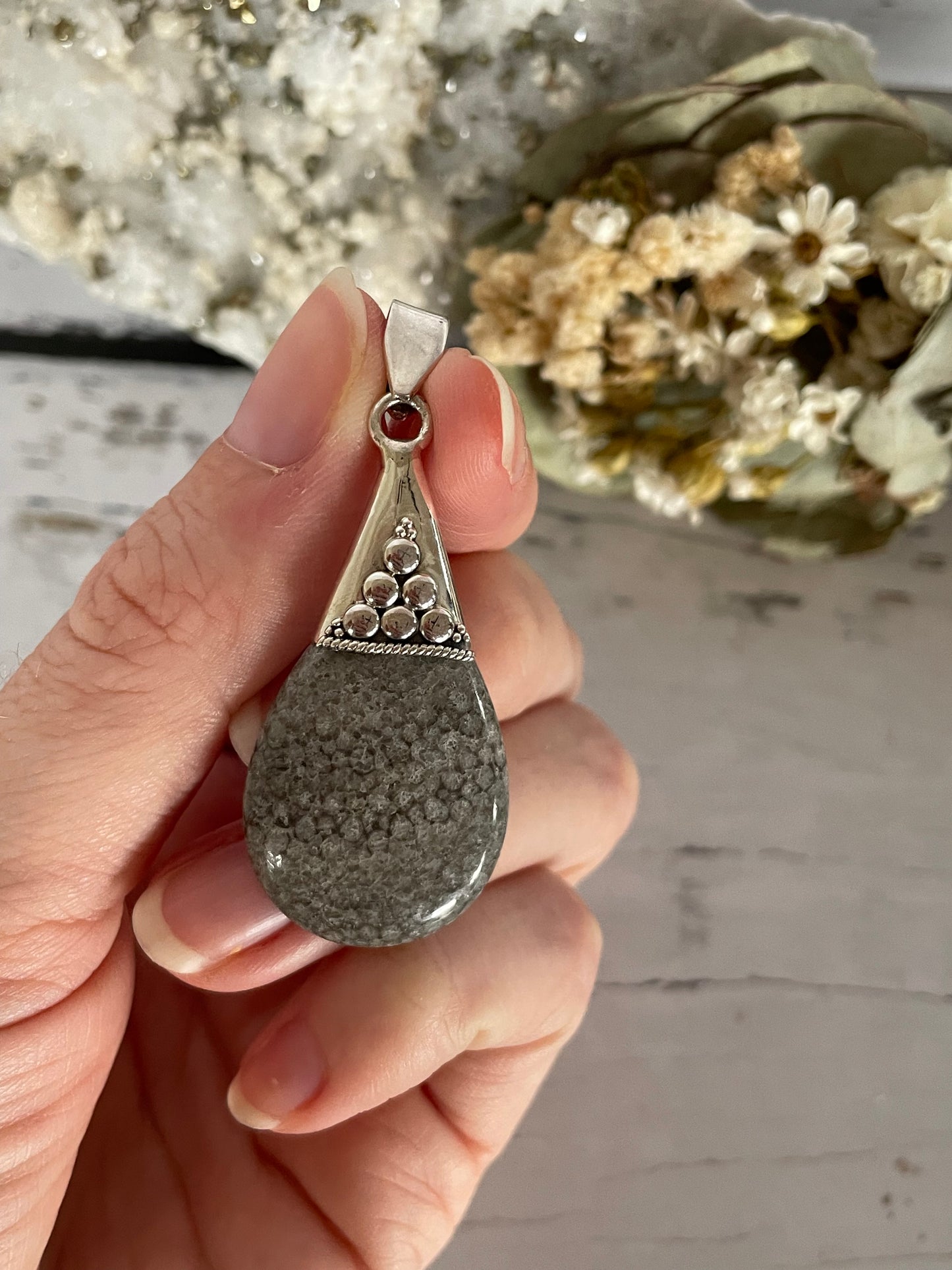 Stingray Coral Silver Pendant