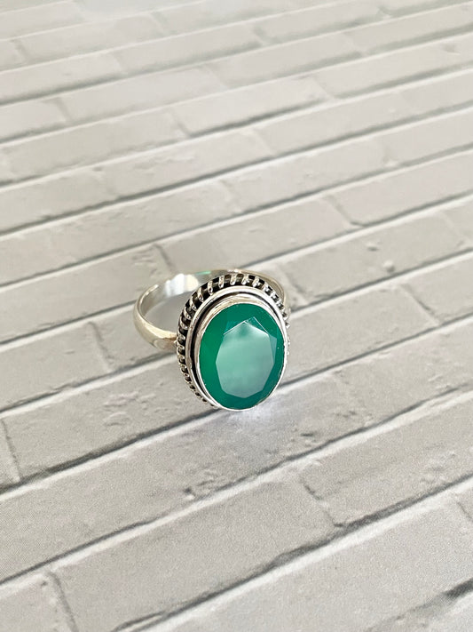 Green Onyx Ring ~ size 7.5