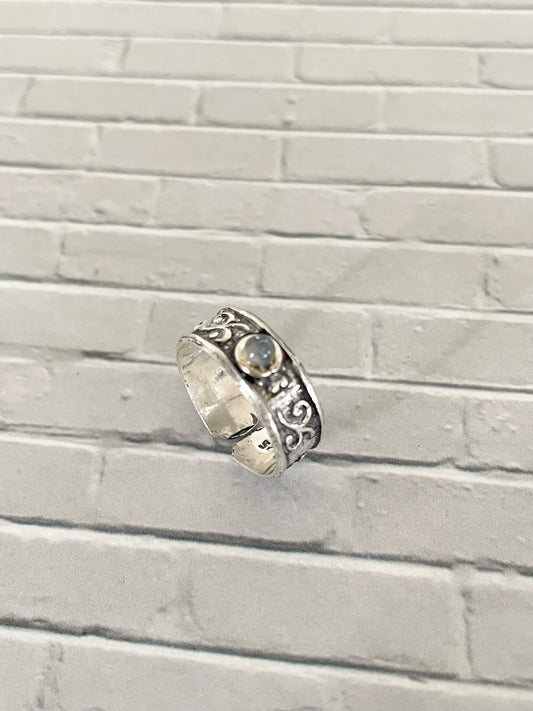 Rainbow Moonstone Silver Toe Ring