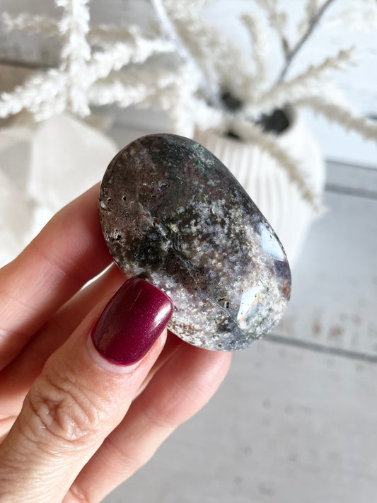 Ocean Jasper Pillow Palm Stone