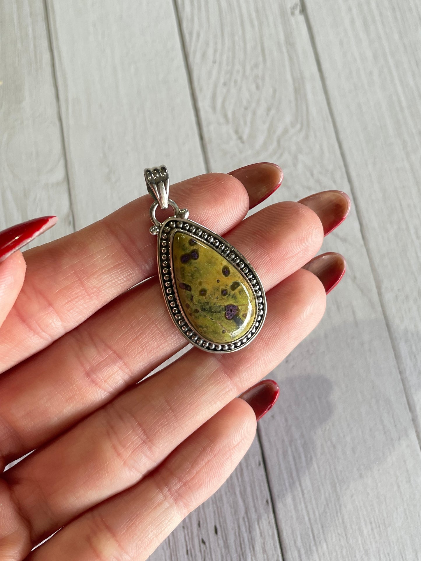 Atlantisite & Stichtite Pendant