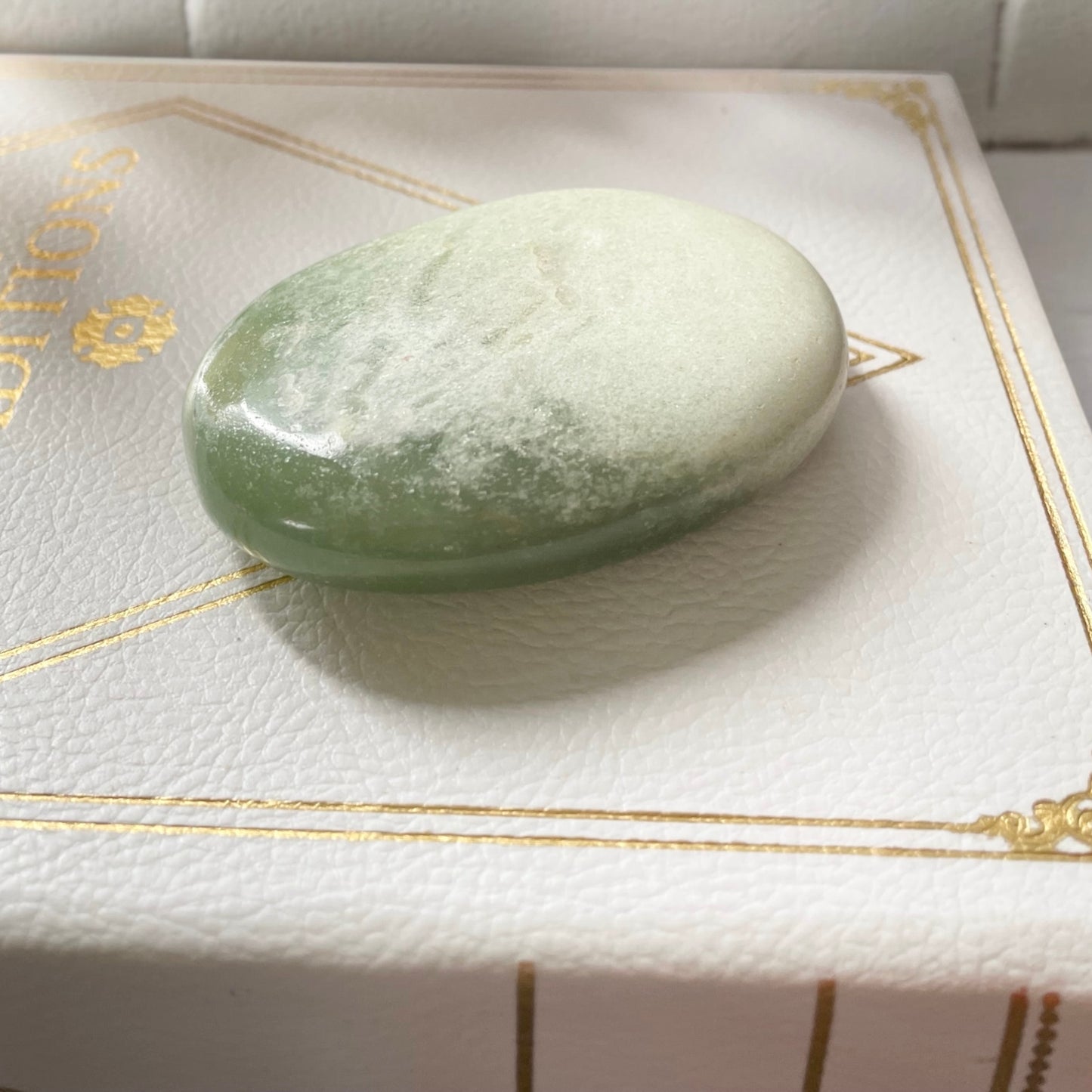 Green Aventurine Pillow Palm Stone