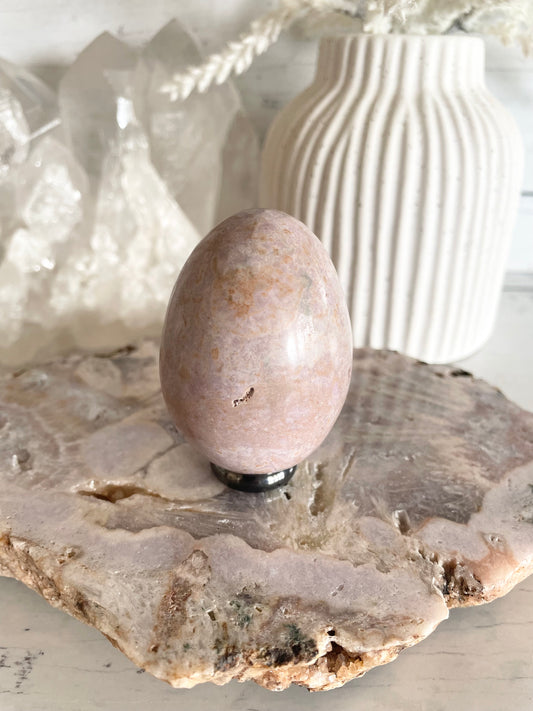 Phosphosiderite /Hope Stone Egg with holder