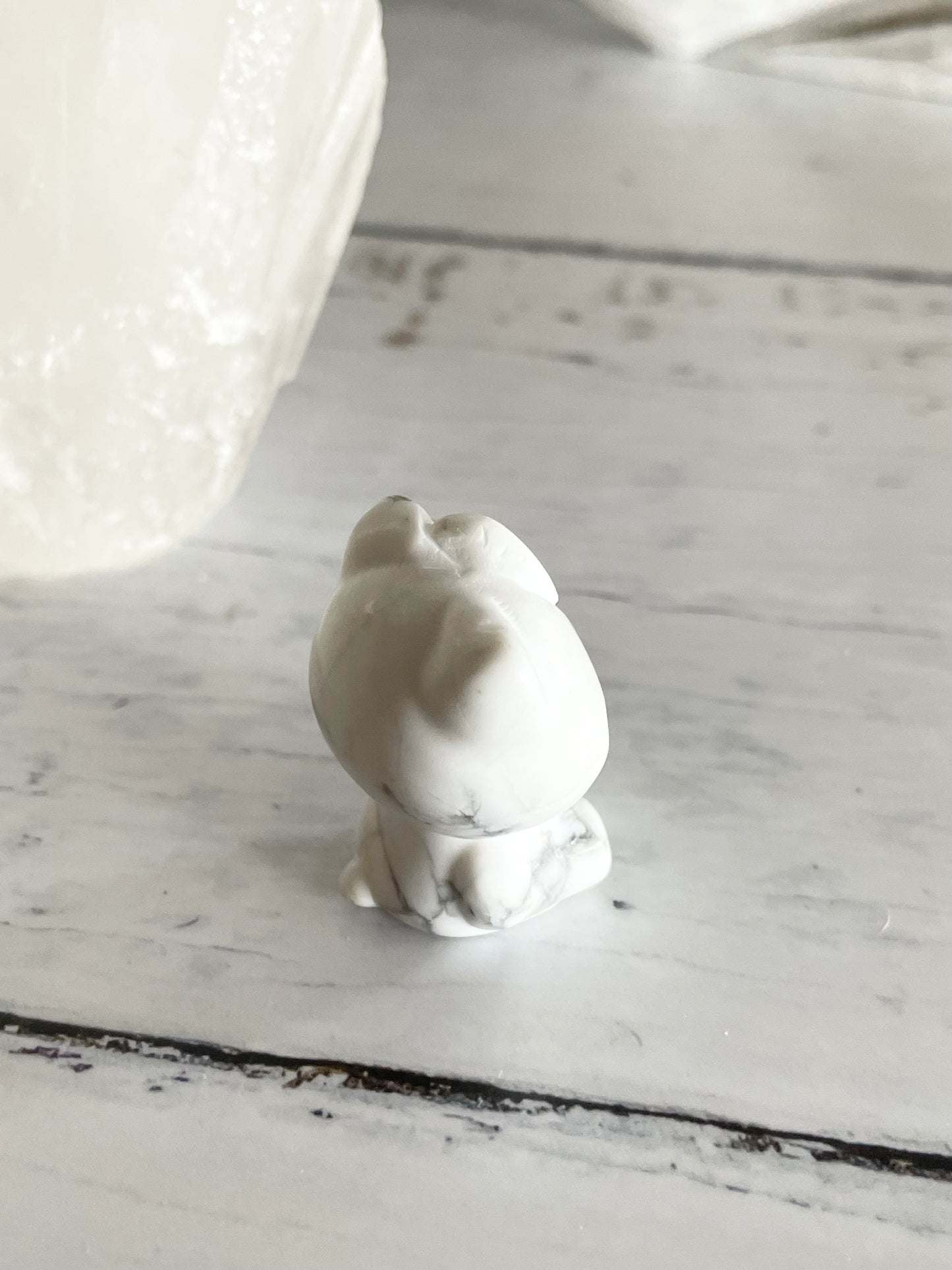 White Howlite Kitty