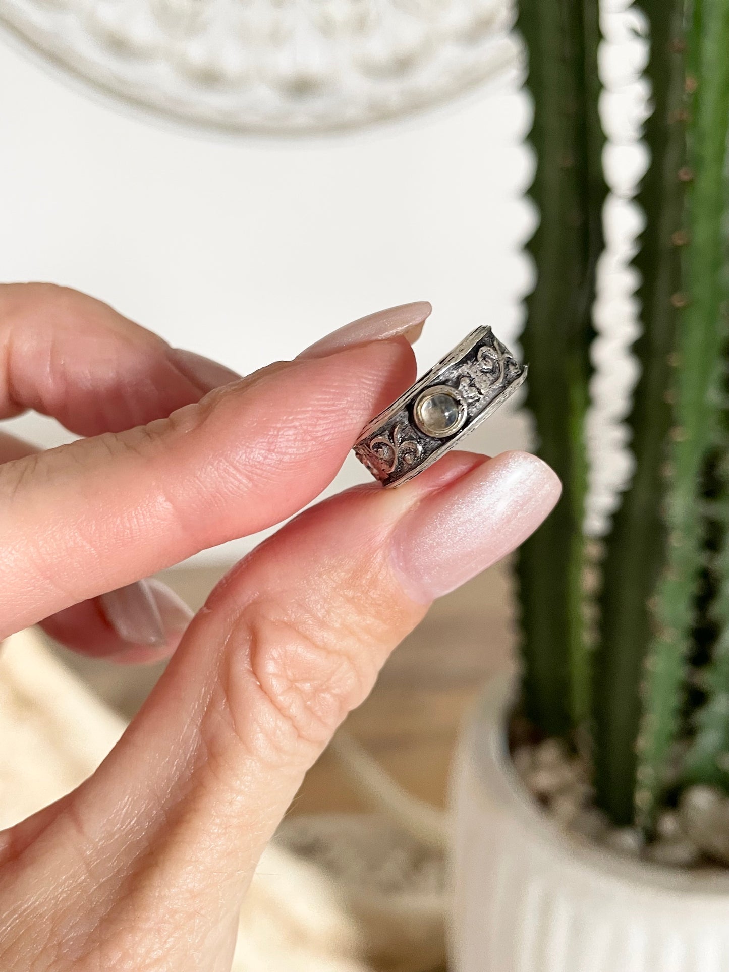 Rainbow Moonstone Silver Toe Ring