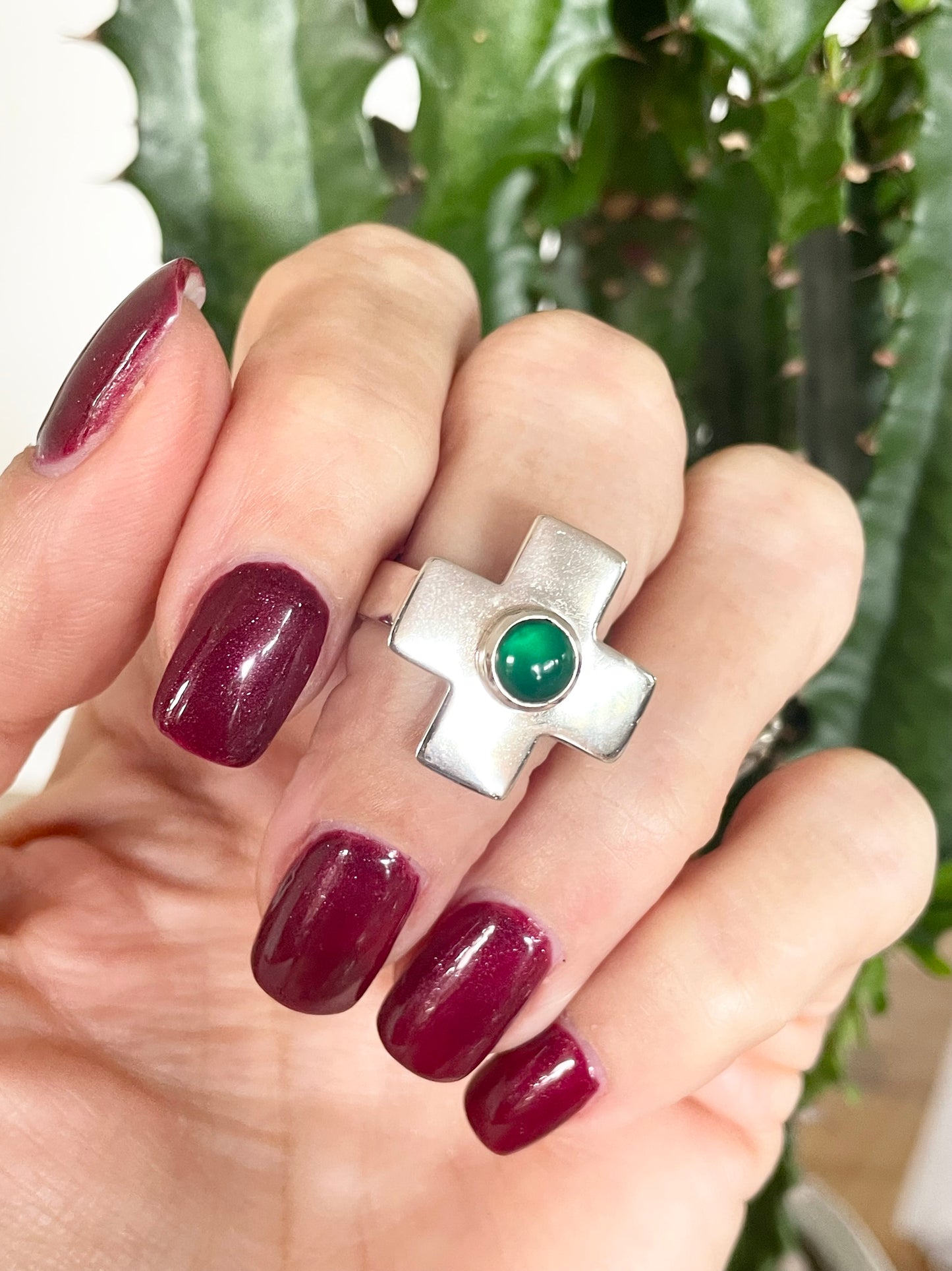 S&M Green Onyx Ring ~ Size 7