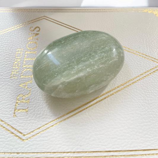 Green Aventurine Pillow Palm Stone