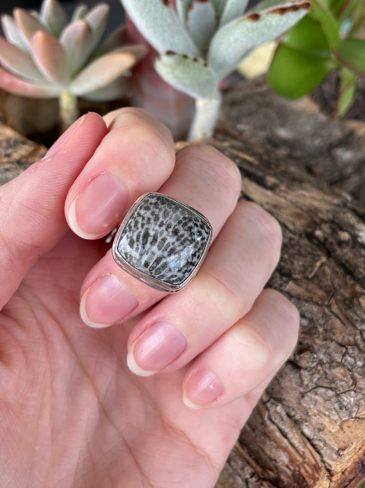 Stingray Coral Silver Ring