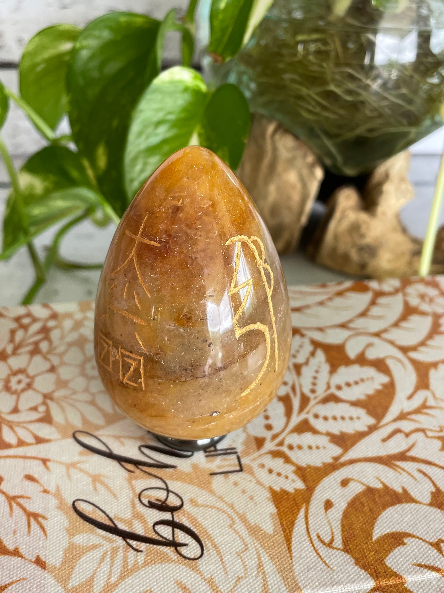 Golden Quartz Reiki Egg Includes Hematite Ring